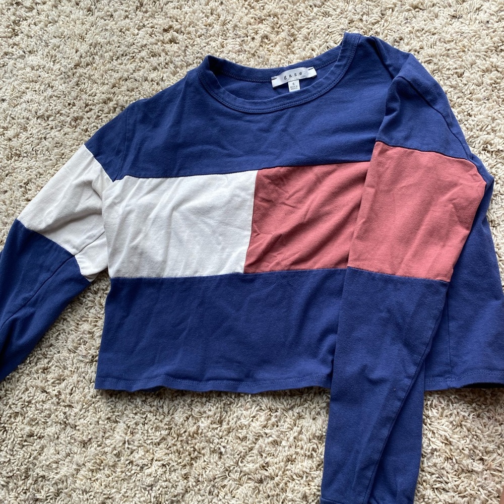 Gaze crop top!